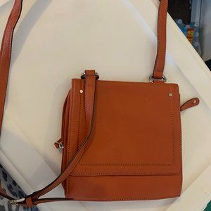 EUC CLARKS Leather Crossbody